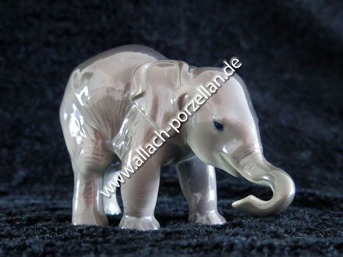 Schlagwort: Allach Elefanten – Porzellan
