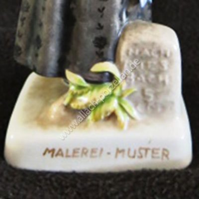 47 Oberbayerische Bäuerin, farbig - Ansicht sockel